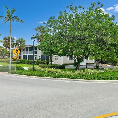 Tropical Oasis 809 Apartment Naples Exterior photo
