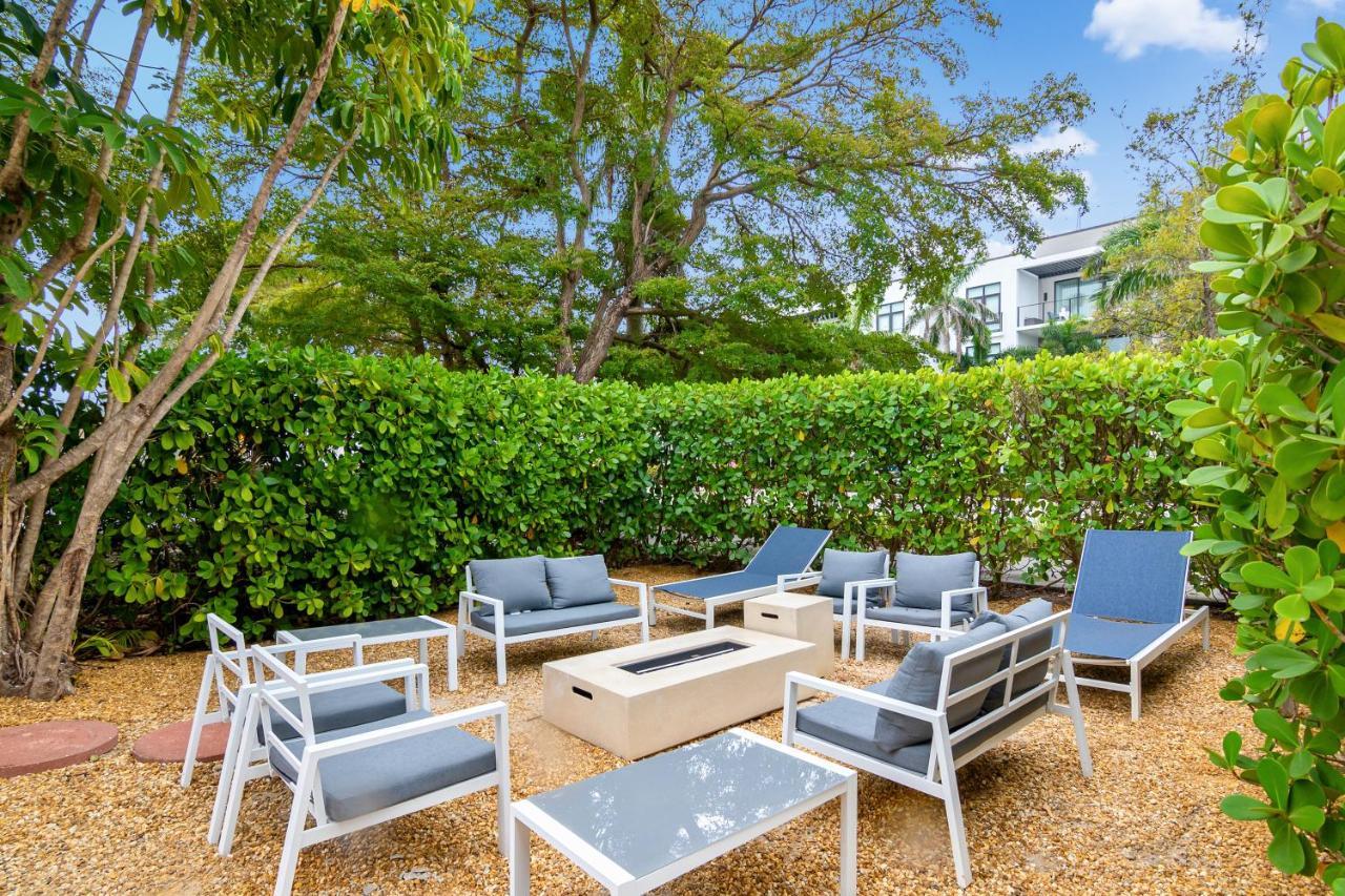 Tropical Oasis 809 Apartment Naples Exterior photo