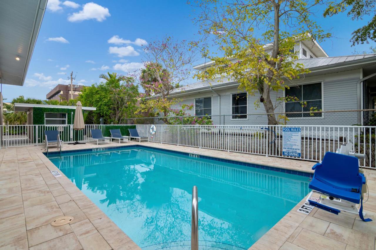 Tropical Oasis 809 Apartment Naples Exterior photo