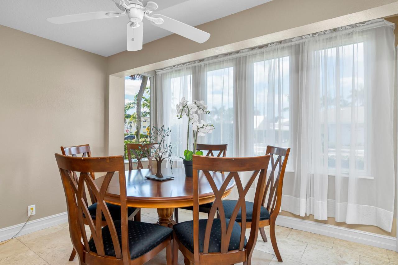 Tropical Oasis 809 Apartment Naples Exterior photo